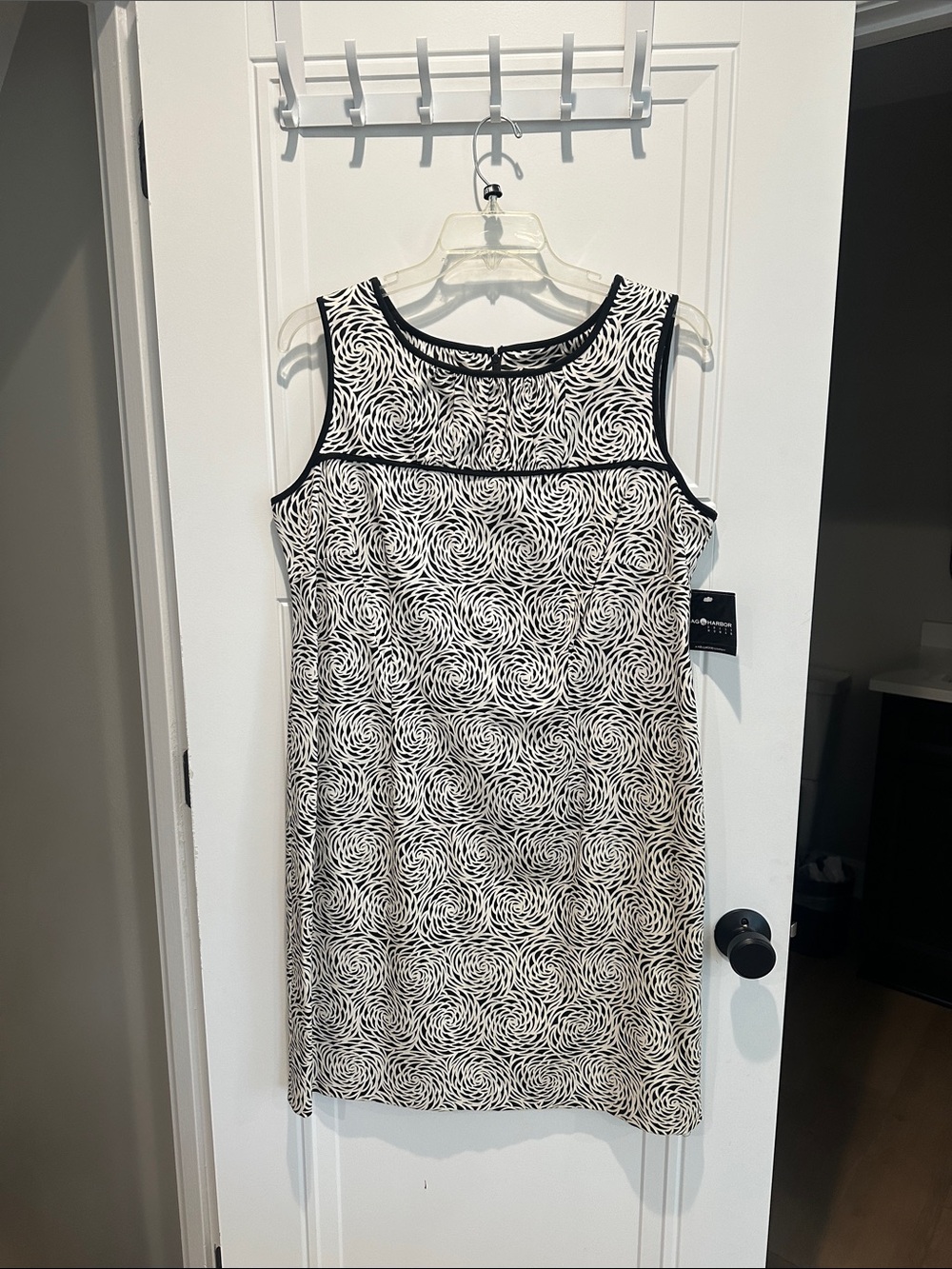 NWT Sag Harbor Dress